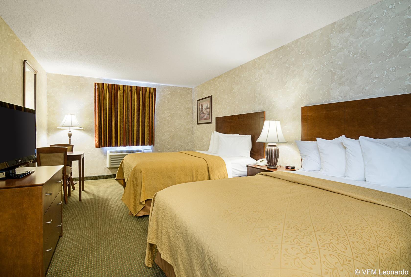 Quality Inn Hays I-70 Exterior foto