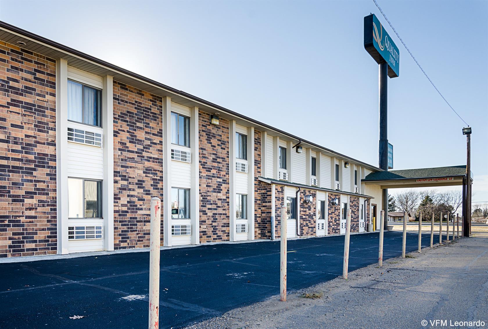 Quality Inn Hays I-70 Exterior foto